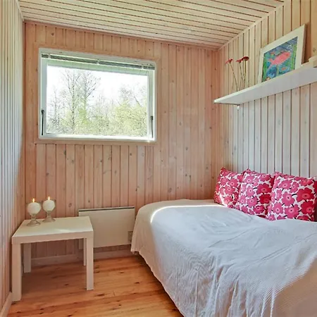 Hébergement de vacances Three-bedroom Holiday In *